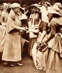 Koningin Mary op de oude Westminster-markt en -kermis in Deans Yard, Westminster